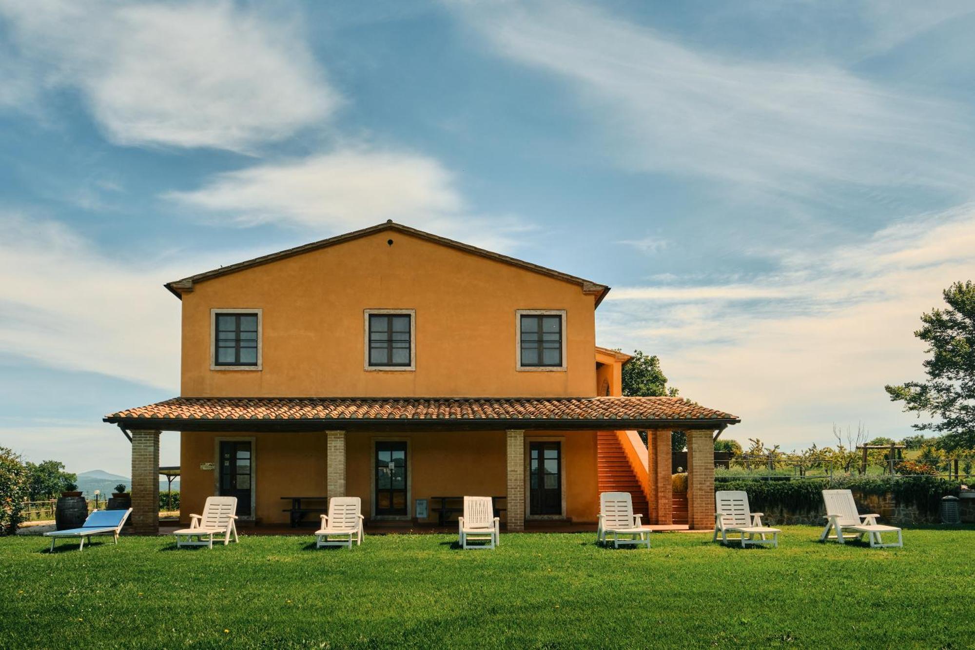 8380 Agriturismo Il Saragiolo Manciano Exteriör bild