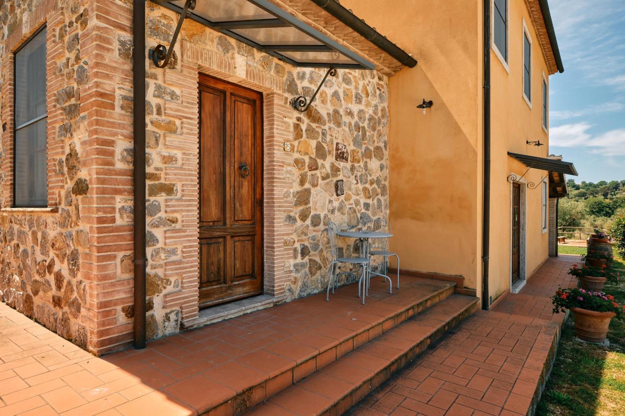 8380 Agriturismo Il Saragiolo Manciano Exteriör bild