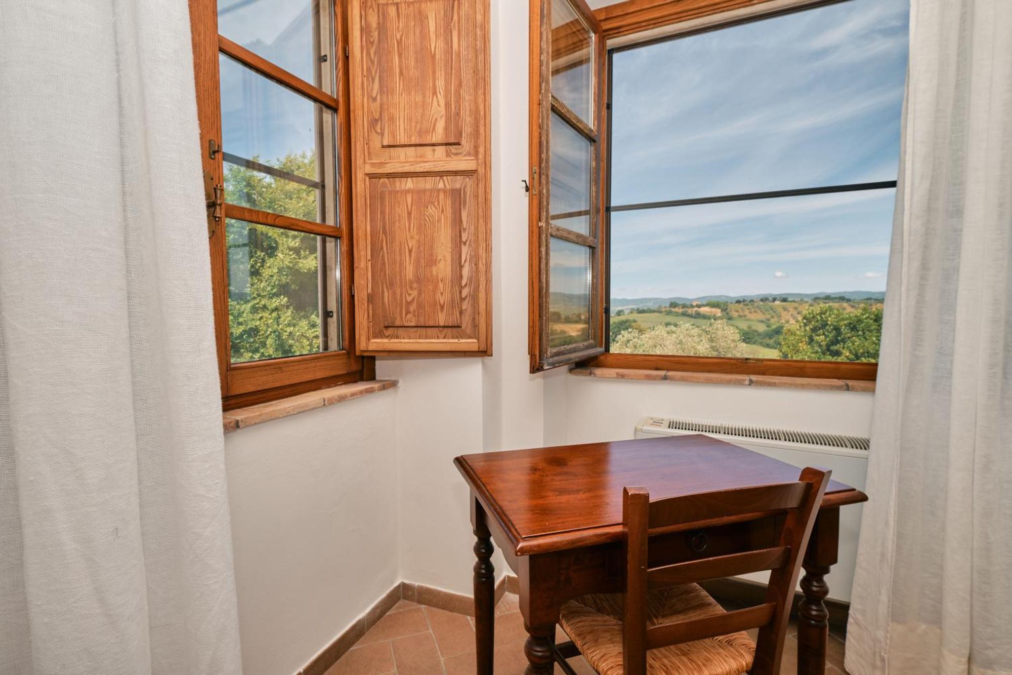 8380 Agriturismo Il Saragiolo Manciano Exteriör bild