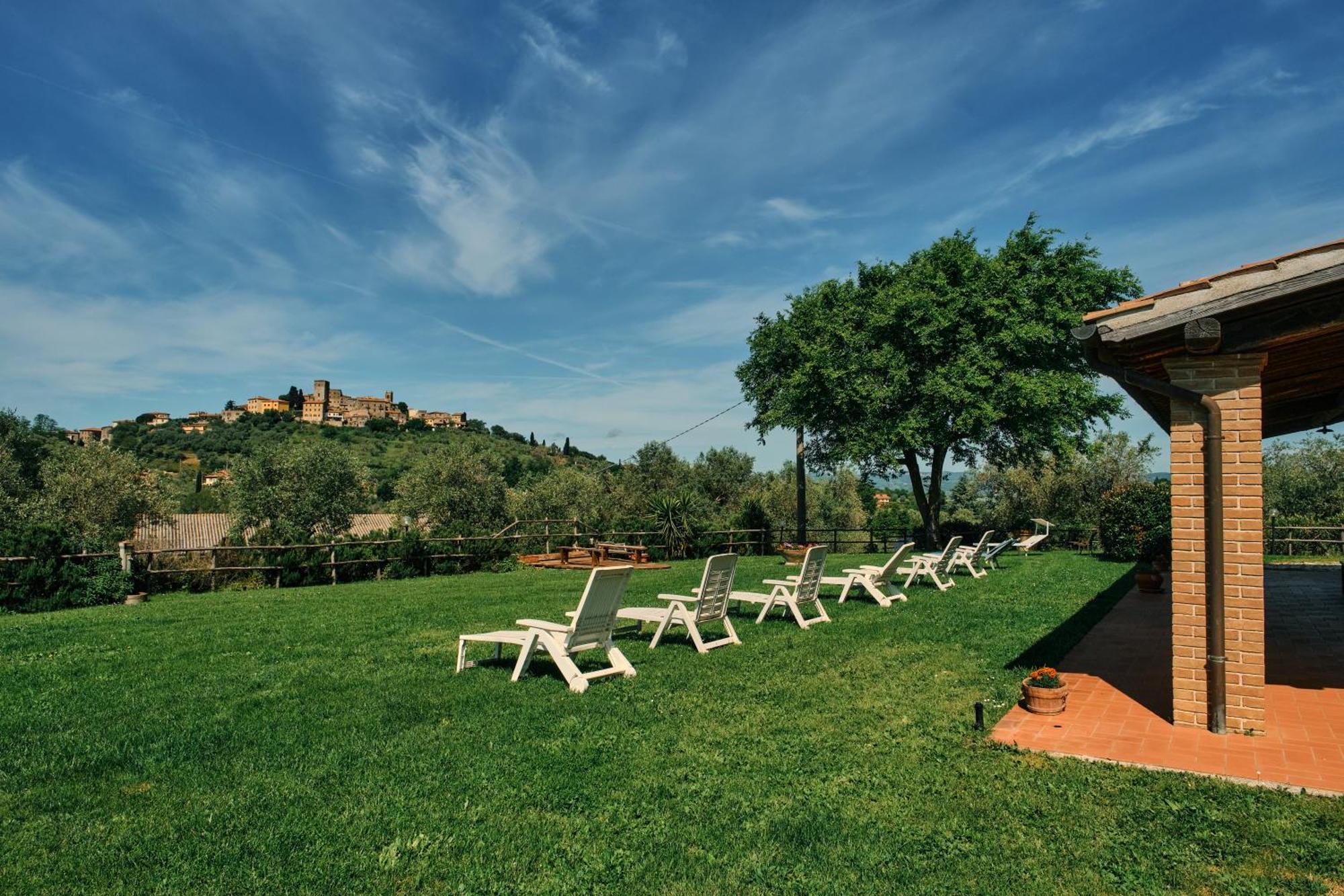 8380 Agriturismo Il Saragiolo Manciano Exteriör bild