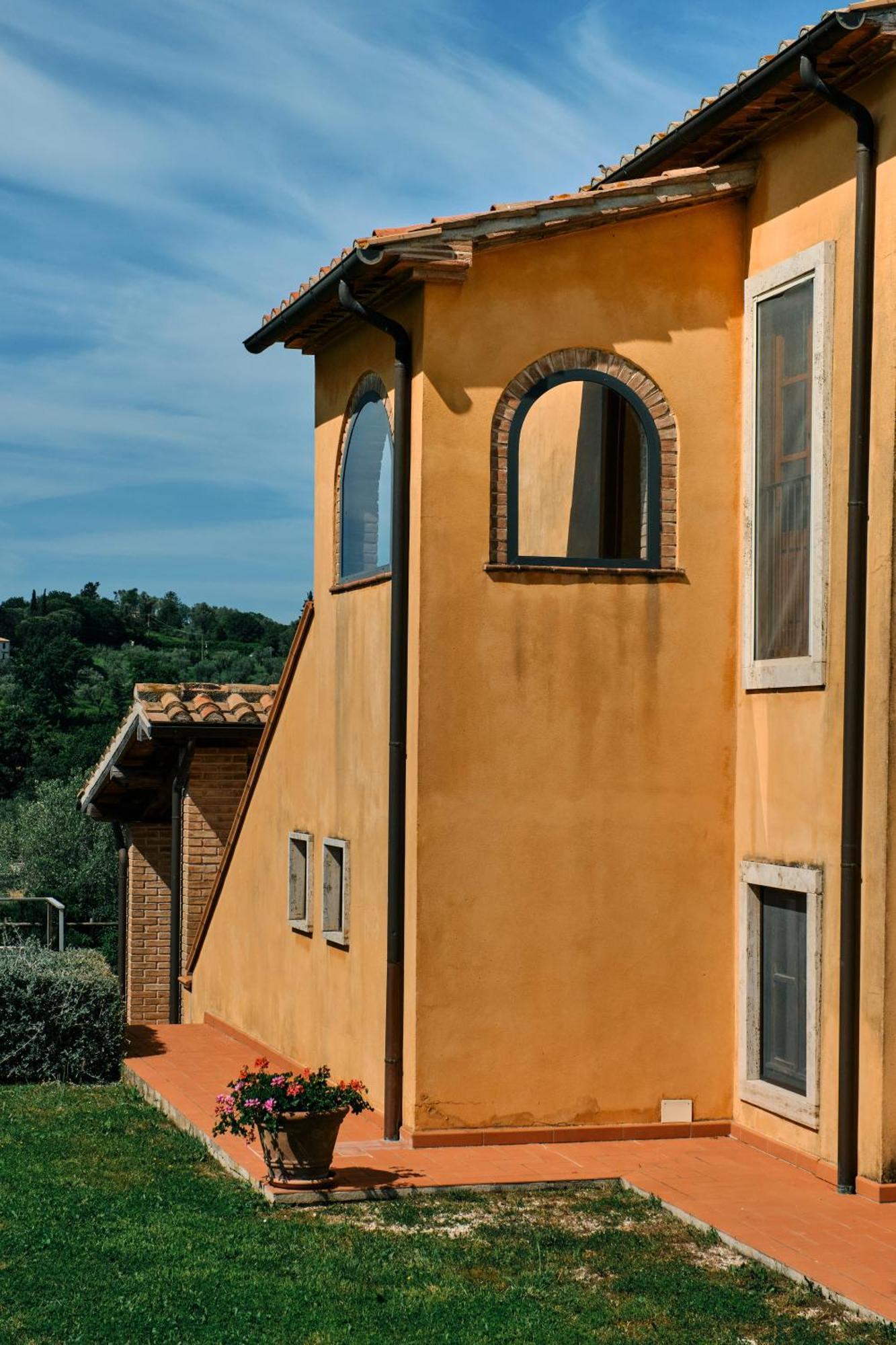 8380 Agriturismo Il Saragiolo Manciano Exteriör bild