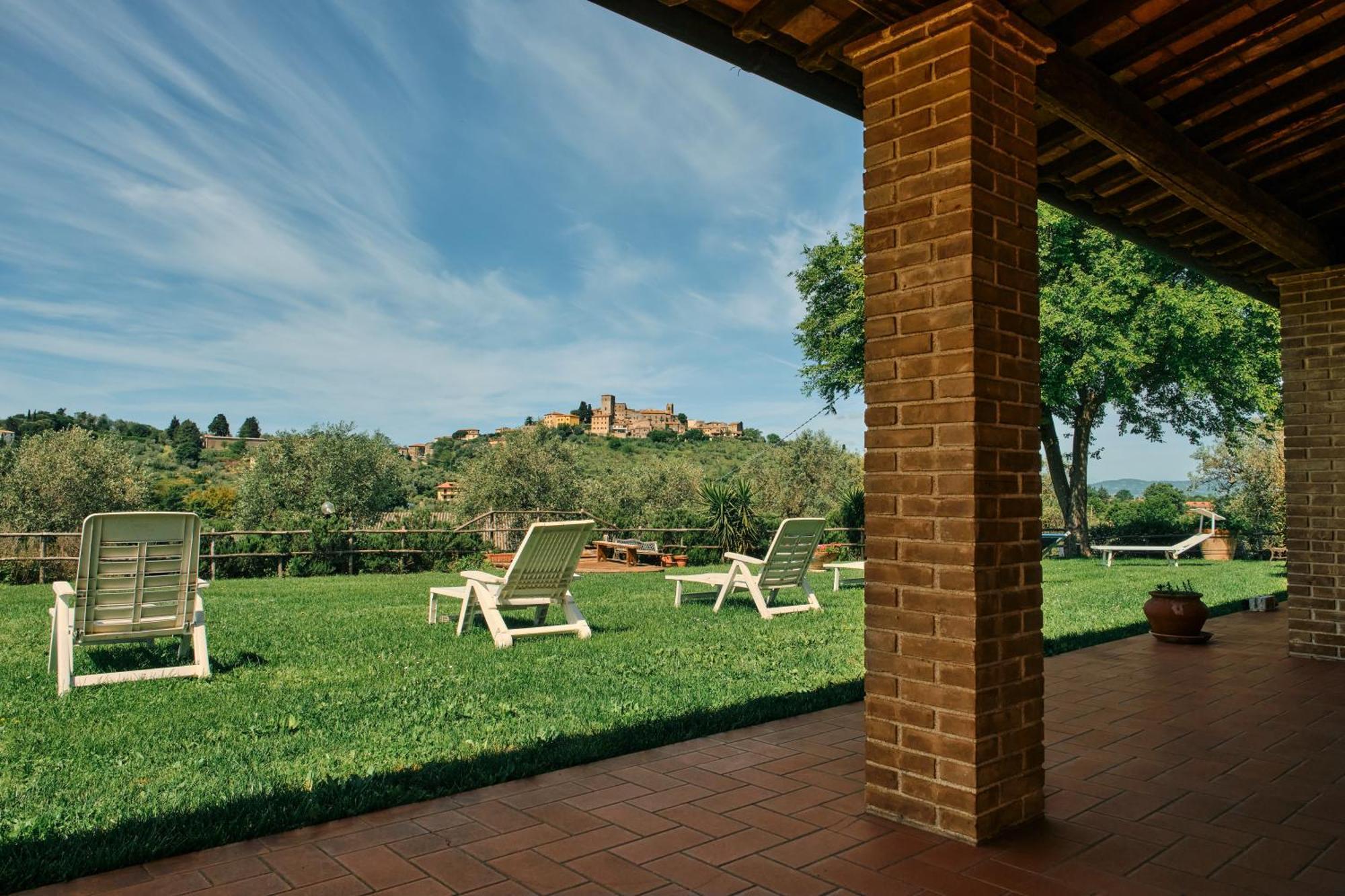 8380 Agriturismo Il Saragiolo Manciano Exteriör bild