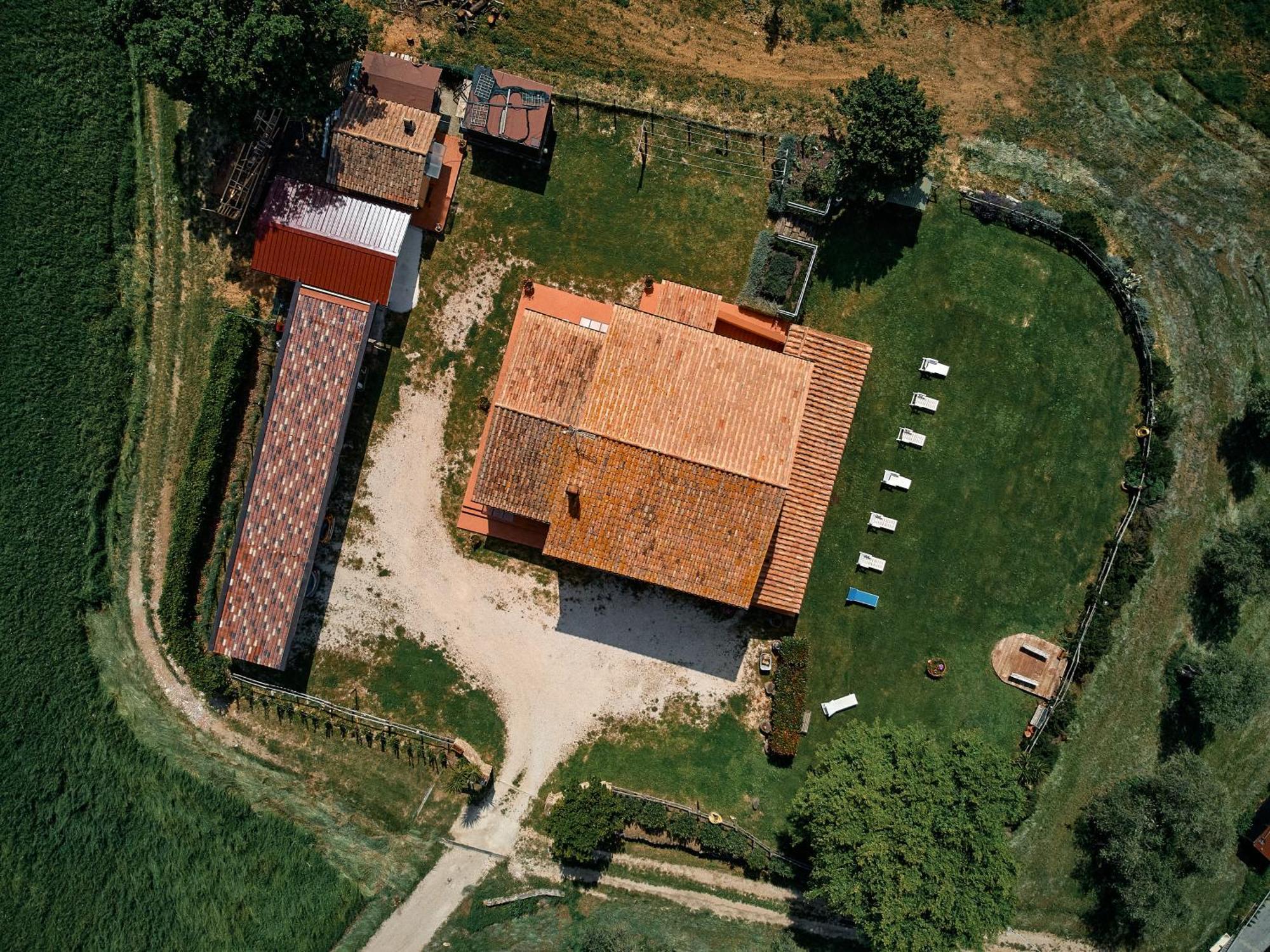 8380 Agriturismo Il Saragiolo Manciano Exteriör bild