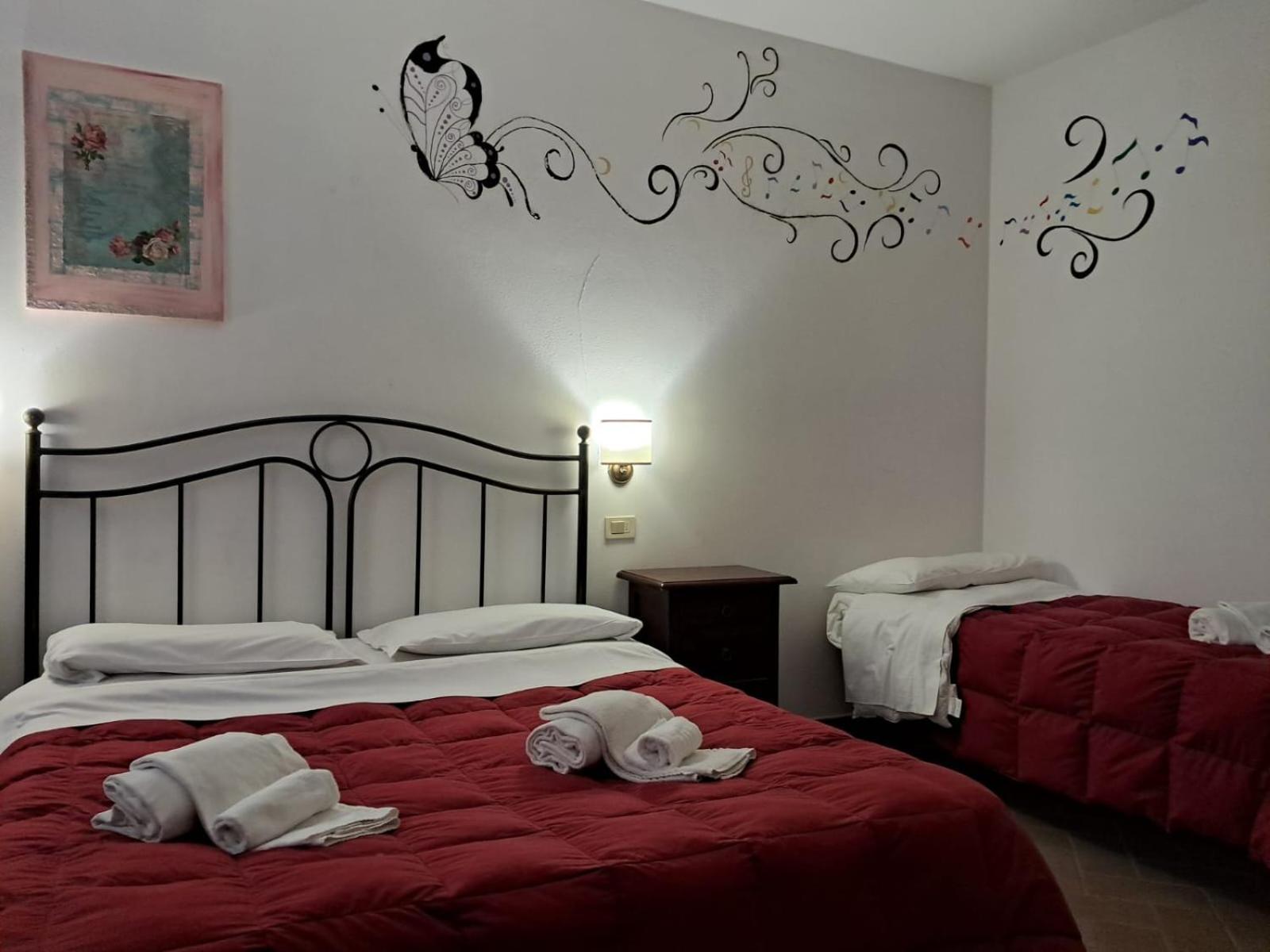 8380 Agriturismo Il Saragiolo Manciano Exteriör bild