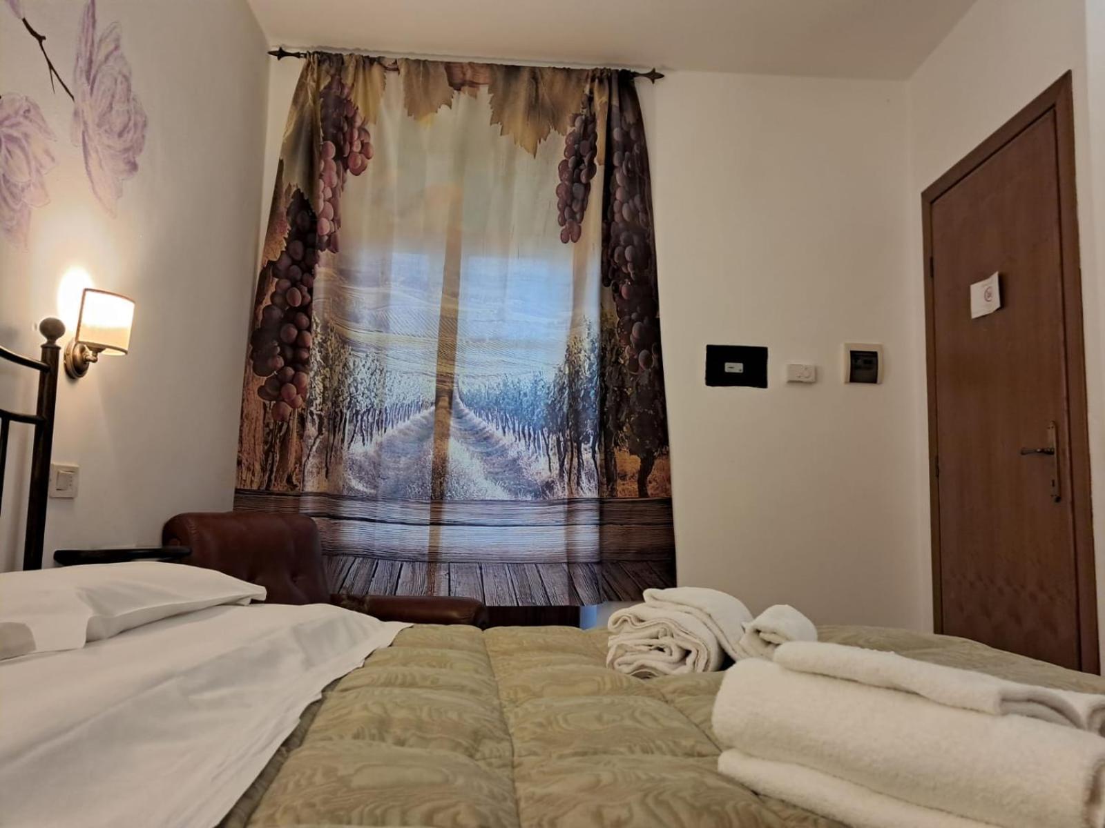 8380 Agriturismo Il Saragiolo Manciano Exteriör bild